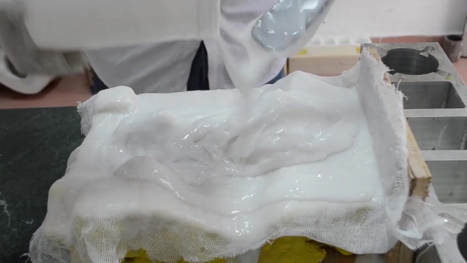 模具硅膠刷模如何使用，有什么需要注意的 ？