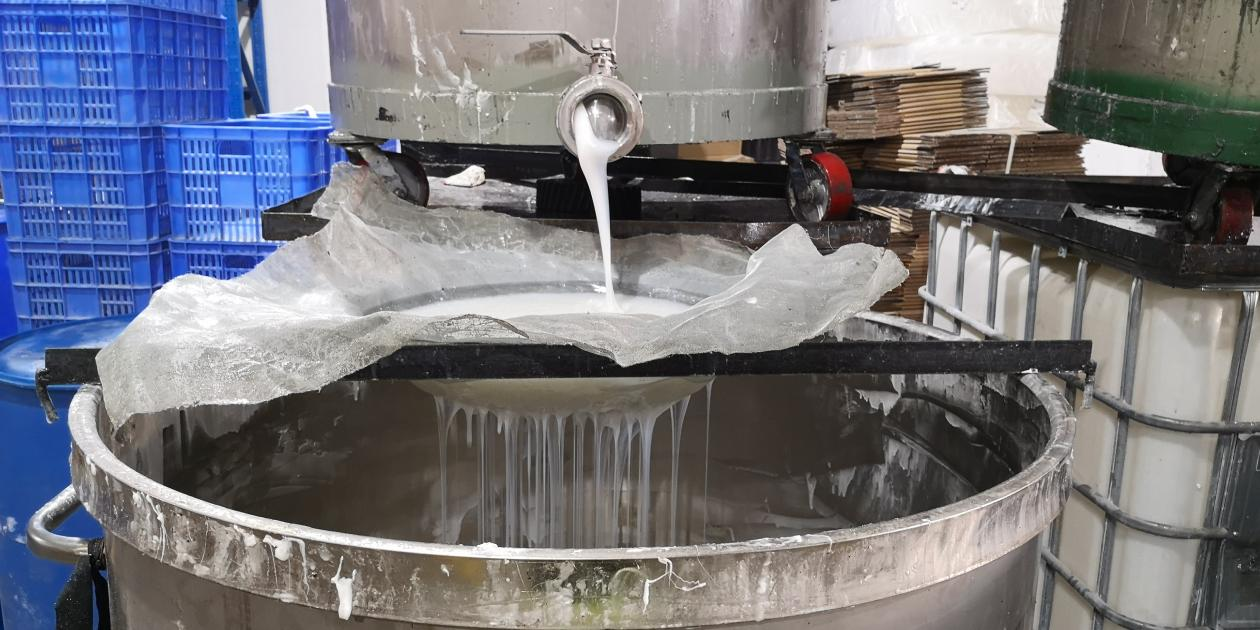 模具硅膠一點(diǎn)雜質(zhì)都不存在現(xiàn)實(shí)嗎？