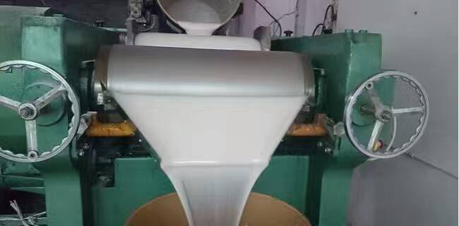 挑選液態(tài)硅膠產(chǎn)品需要關(guān)注什么內(nèi)容 ？