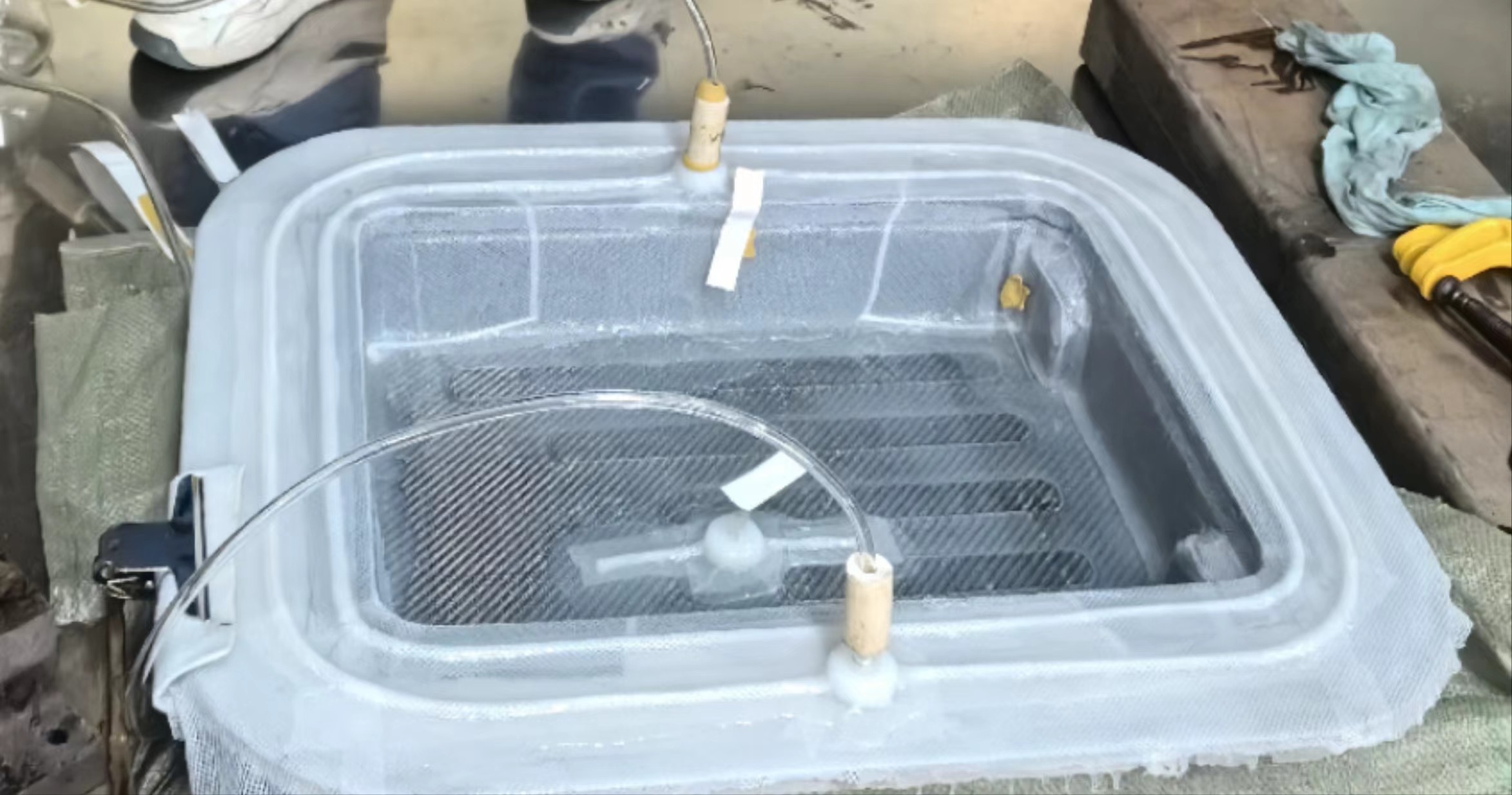 碳纖維硅膠 碳纖維硅膠